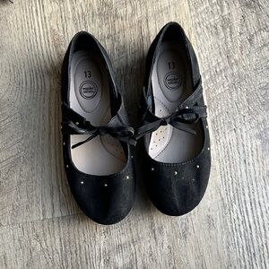 Wonder Nation Black Flats with Bow and Studs